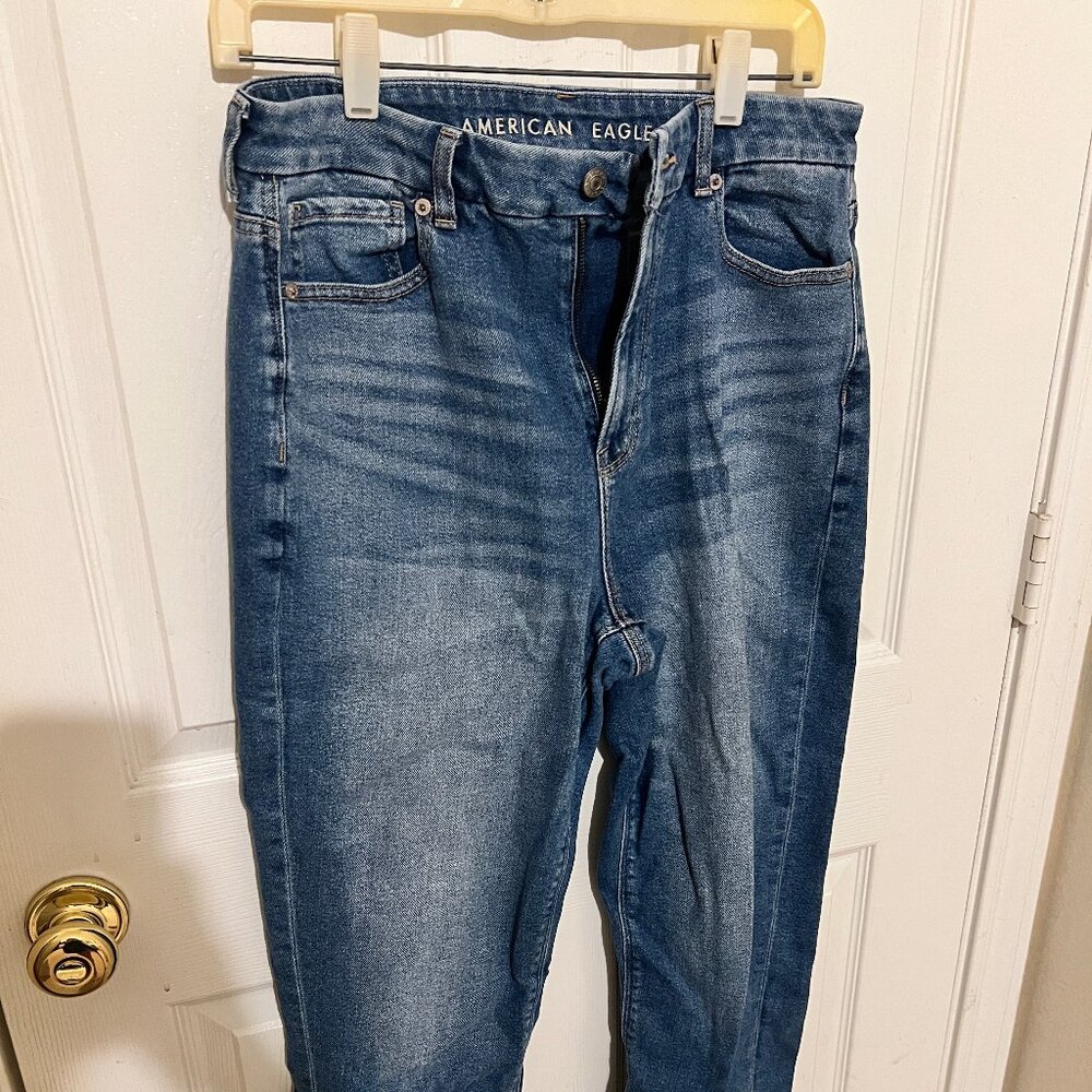 American Eagle Curvy Mom Jeans Stretch